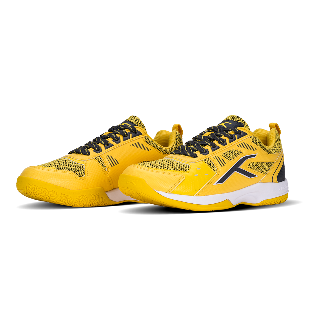 HUNDRED Raze Badminton Shoe