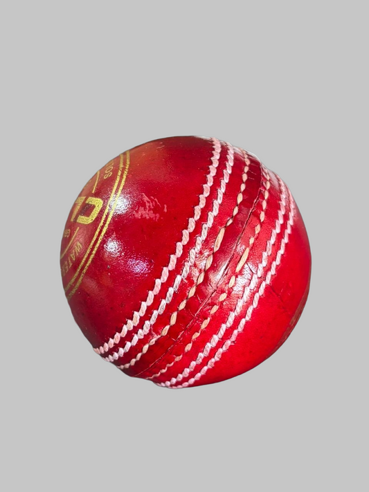Club Leather Cricket Ball 153g–156g Red Match Ball | 20–25 Overs | Senior Size
